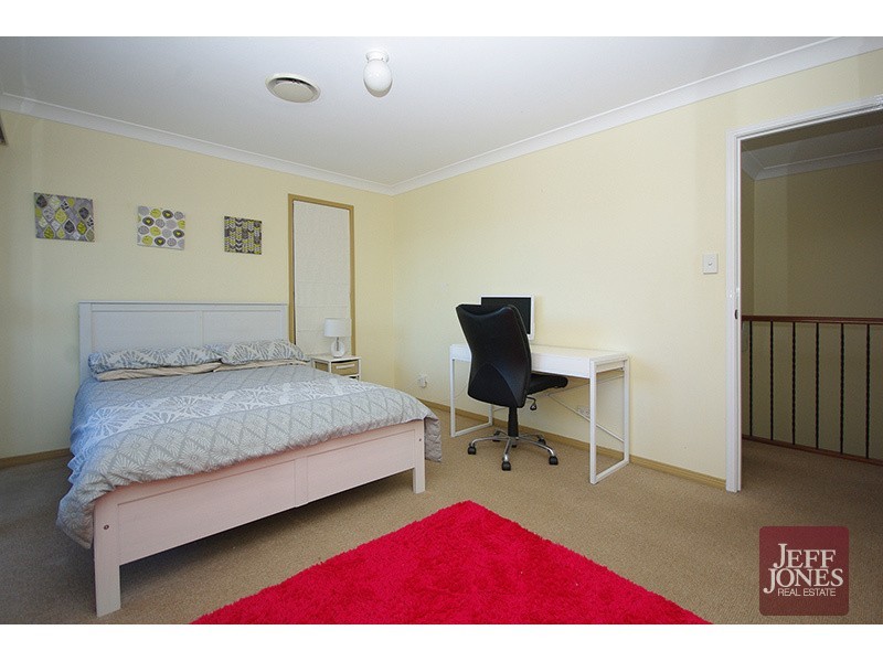 1/4 Emsworth Street, Wynnum QLD 4178