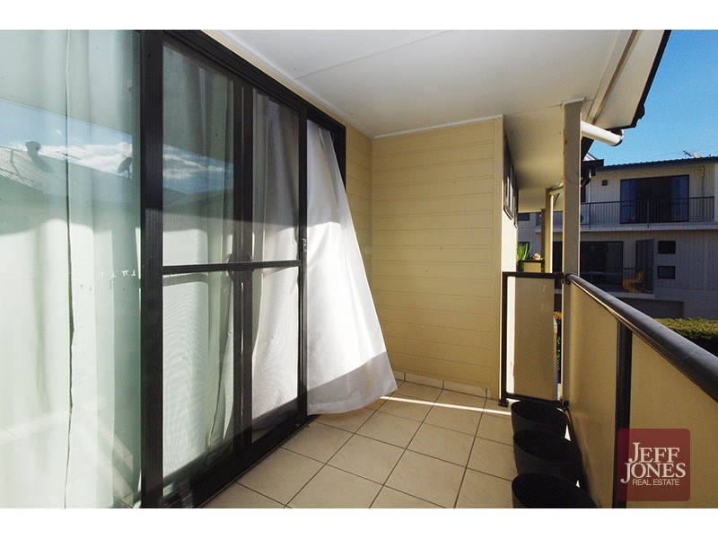 1/4 Emsworth Street, Wynnum QLD 4178