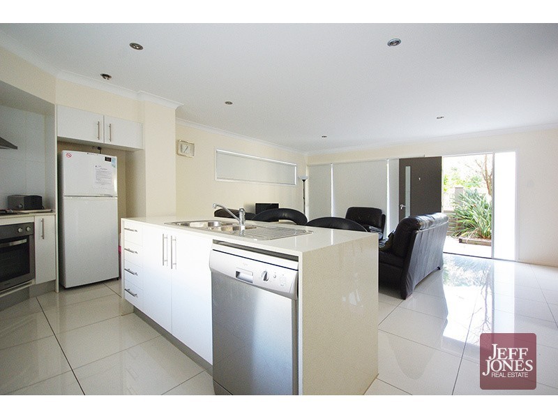 41 Monmouth Street, Morningside QLD 4170