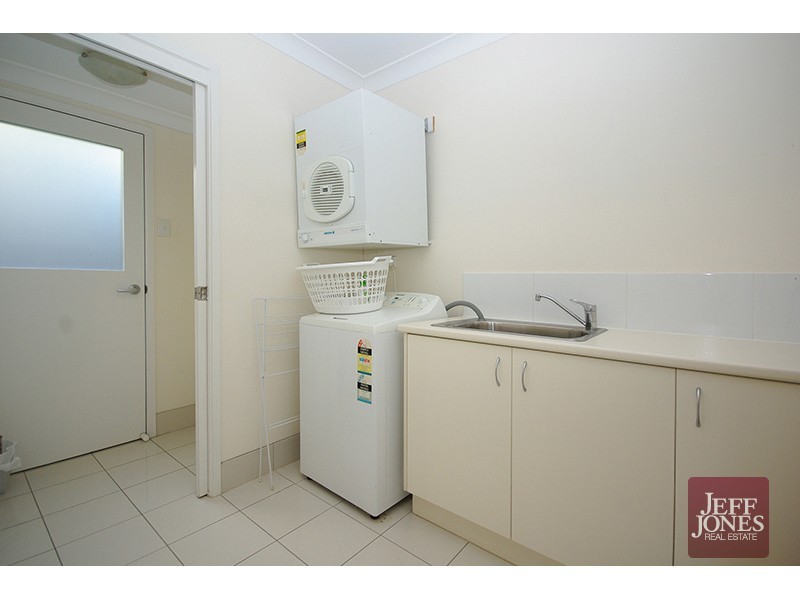 41 Monmouth Street, Morningside QLD 4170