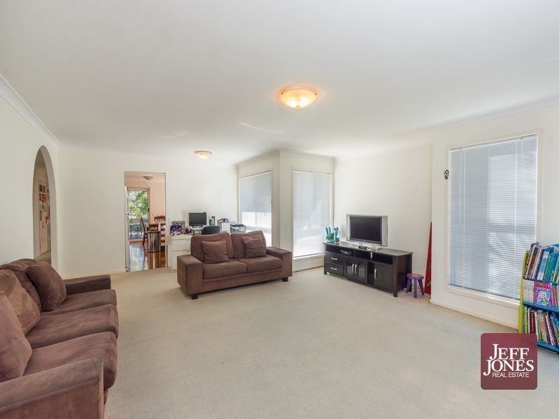 75 Burn Street, Camp Hill QLD 4152