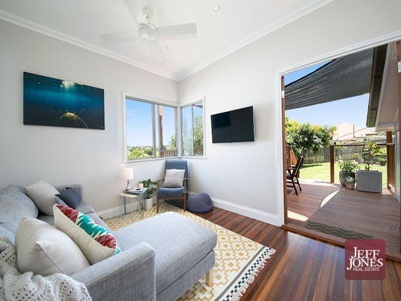 102 Florence Street, Carina QLD 4152