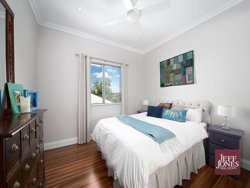 102 Florence Street, Carina QLD 4152