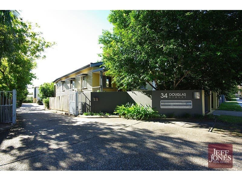 11/34 Douglas Street, Greenslopes QLD 4120
