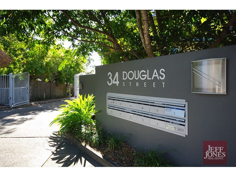 11/34 Douglas Street, Greenslopes QLD 4120