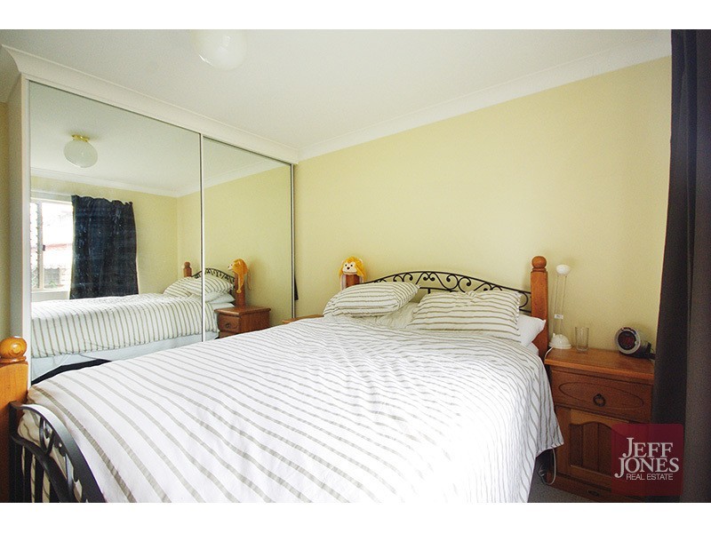 2/23 Gordon Street, Greenslopes QLD 4120