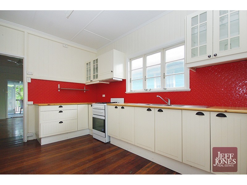 105 Dunellan Street, Greenslopes QLD 4120