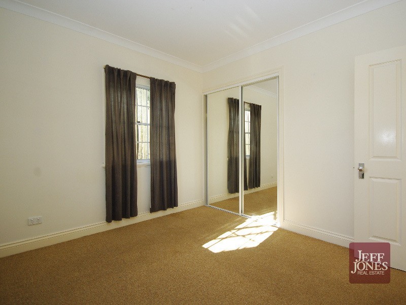 34B Brae Street, Coorparoo QLD 4151