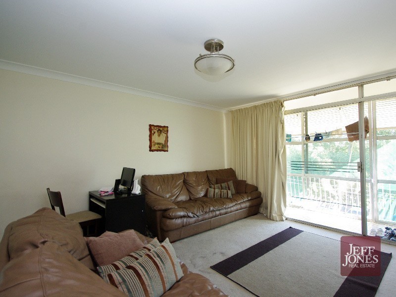5/16 Regina Street, Greenslopes QLD 4120