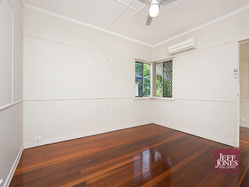 100 Henry Street, Greenslopes QLD 4120