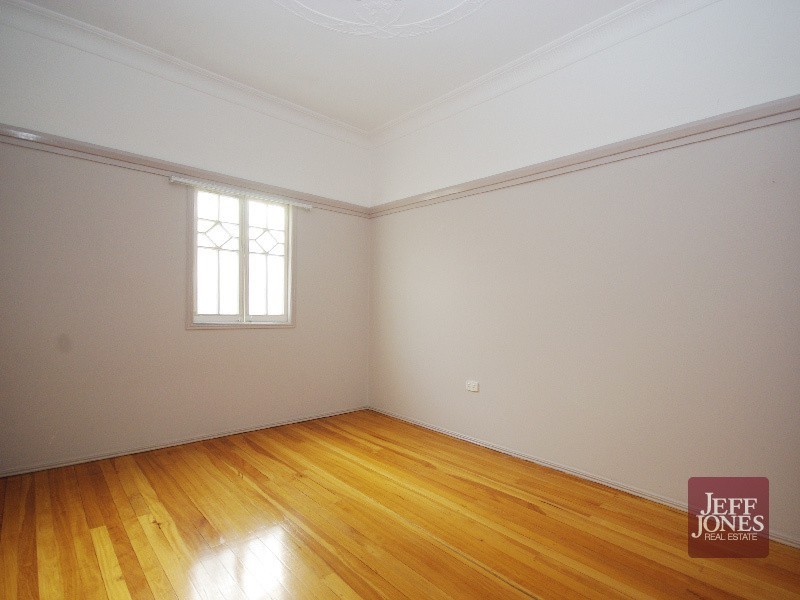 148 Juliette Street, Greenslopes QLD 4120