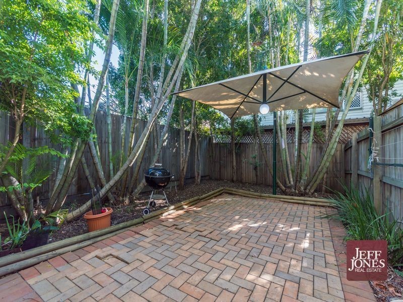 4/80 Victoria Terrace, Greenslopes QLD 4120