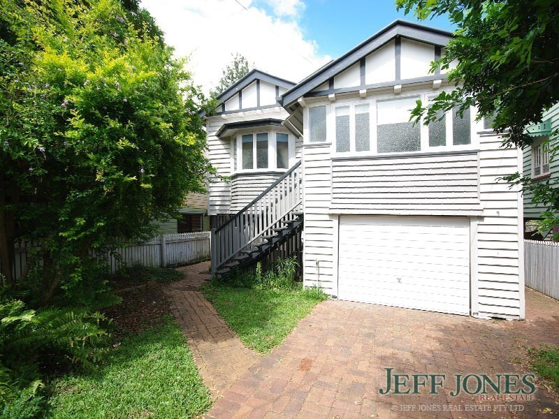 12 Sword Street, Woolloongabba QLD 4102