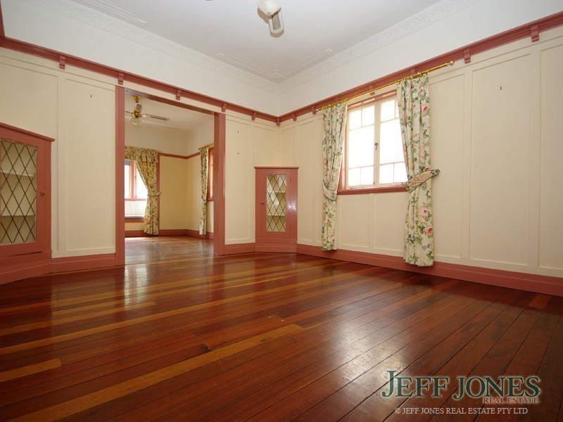 12 Sword Street, Woolloongabba QLD 4102