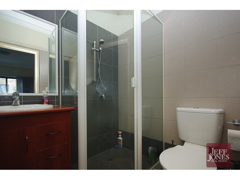 3/57 Sandford Street, St Lucia QLD 4067