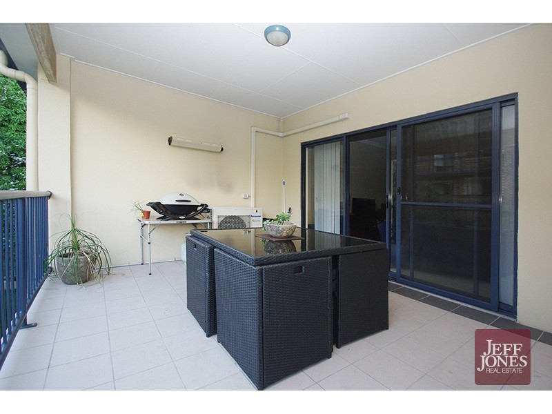 3/57 Sandford Street, St Lucia QLD 4067