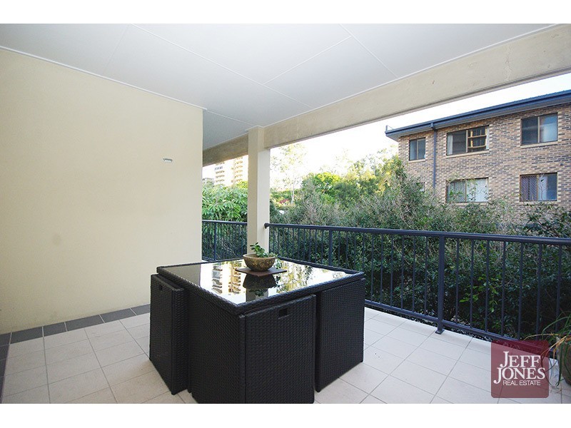 3/57 Sandford Street, St Lucia QLD 4067