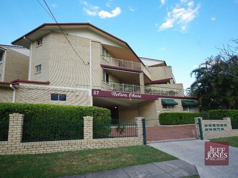 8/27 Nelson Street, Coorparoo QLD 4151