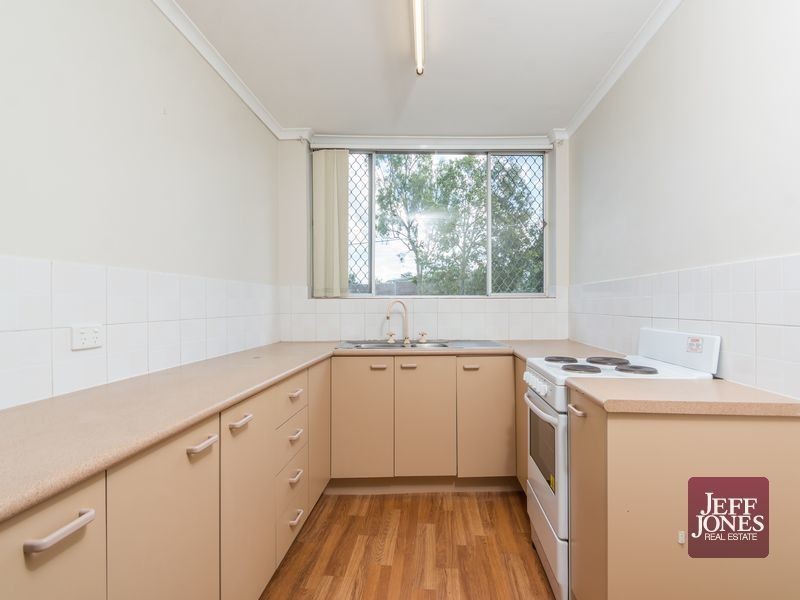 2/12 Ensign Street, Annerley QLD 4103