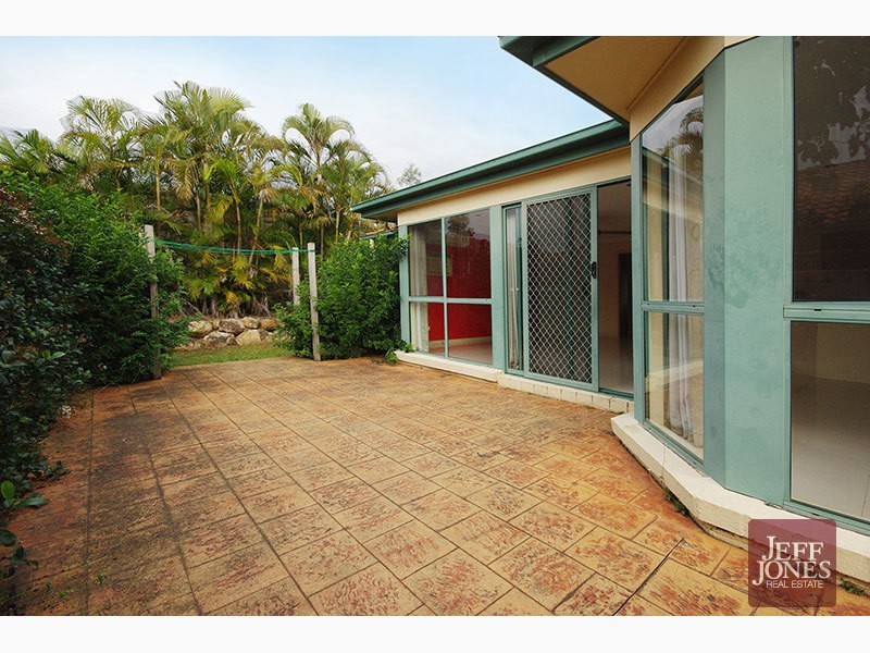 86 Coventry Circuit, Carindale QLD 4152
