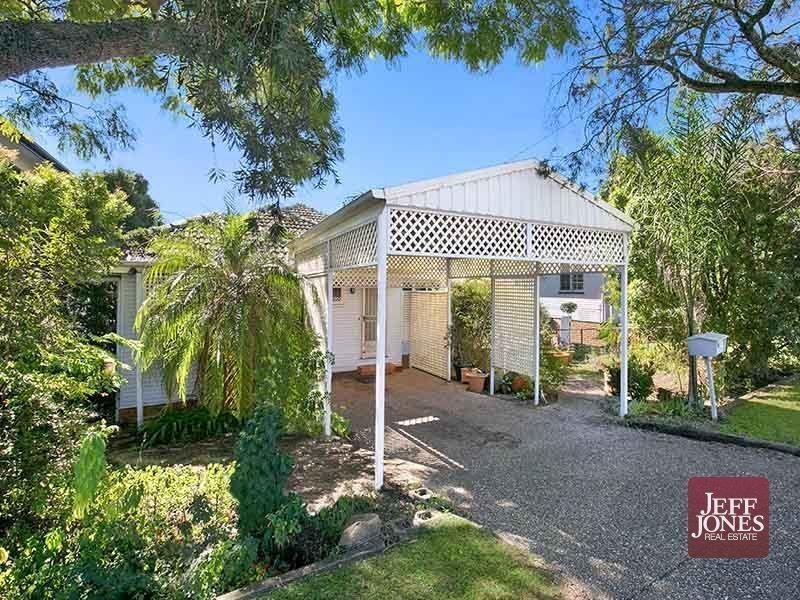 45 Nicholson Street, Greenslopes QLD 4120