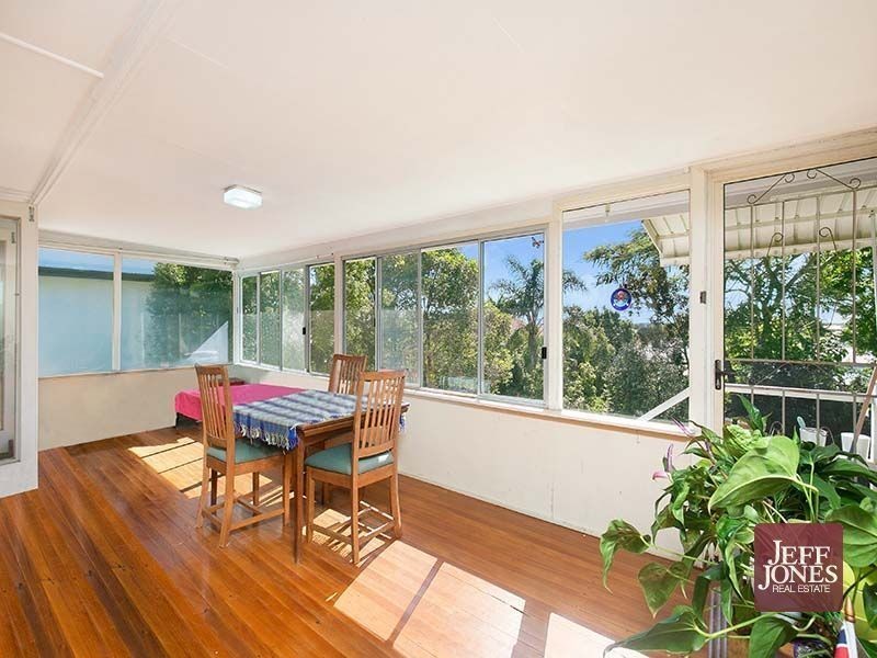 45 Nicholson Street, Greenslopes QLD 4120