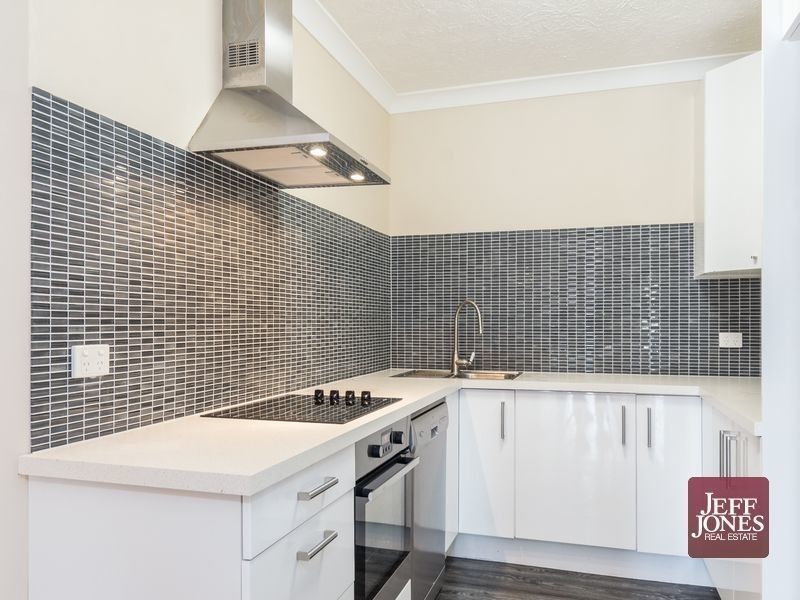 4/27 Nelson Street, Coorparoo QLD 4151