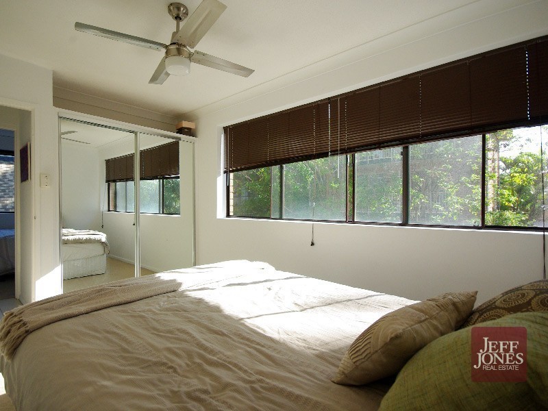 1/65 Jellicoe Street, Coorparoo QLD 4151