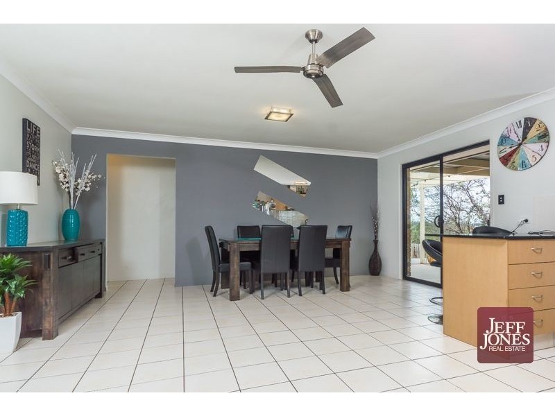 2 Meike Crescent, Tanah Merah QLD 4128