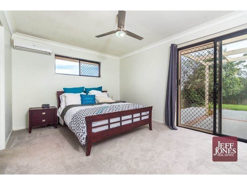 2 Meike Crescent, Tanah Merah QLD 4128