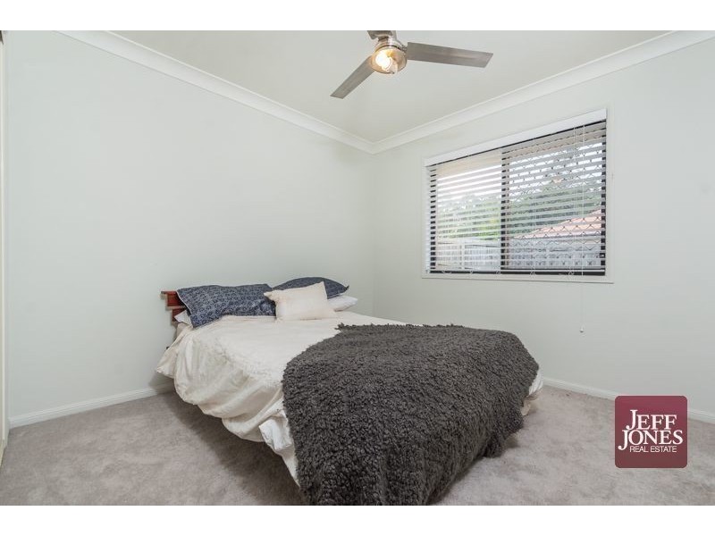 2 Meike Crescent, Tanah Merah QLD 4128