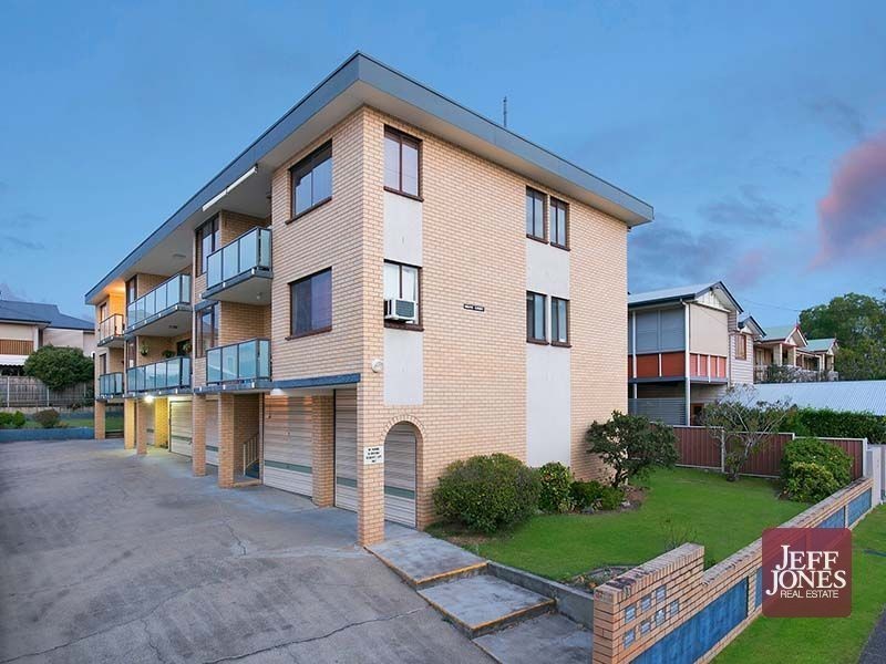 6/10 Knowsley Street, Greenslopes QLD 4120
