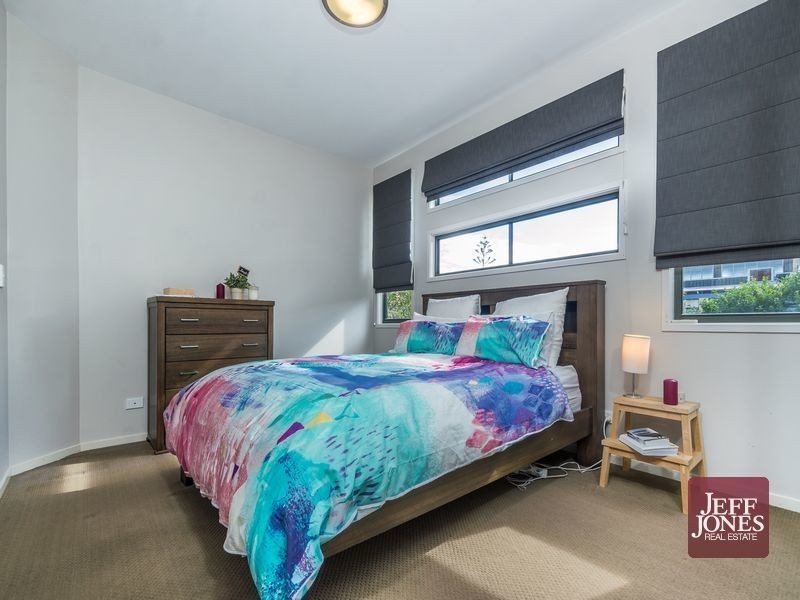 2/46 Fisher Street, East Brisbane QLD 4169