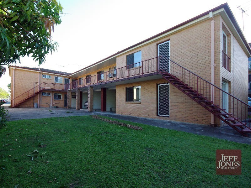 2/186 Juliette Street, Greenslopes QLD 4120