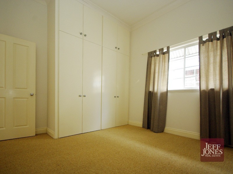 36A Brae Street, Coorparoo QLD 4151