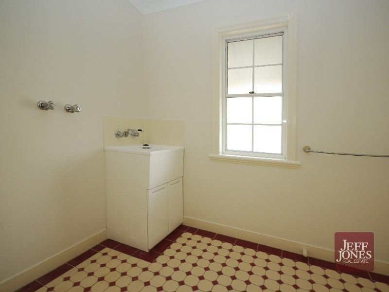 36A Brae Street, Coorparoo QLD 4151