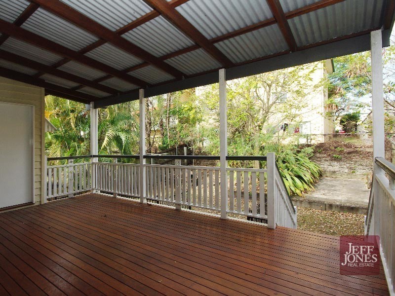 36A Brae Street, Coorparoo QLD 4151