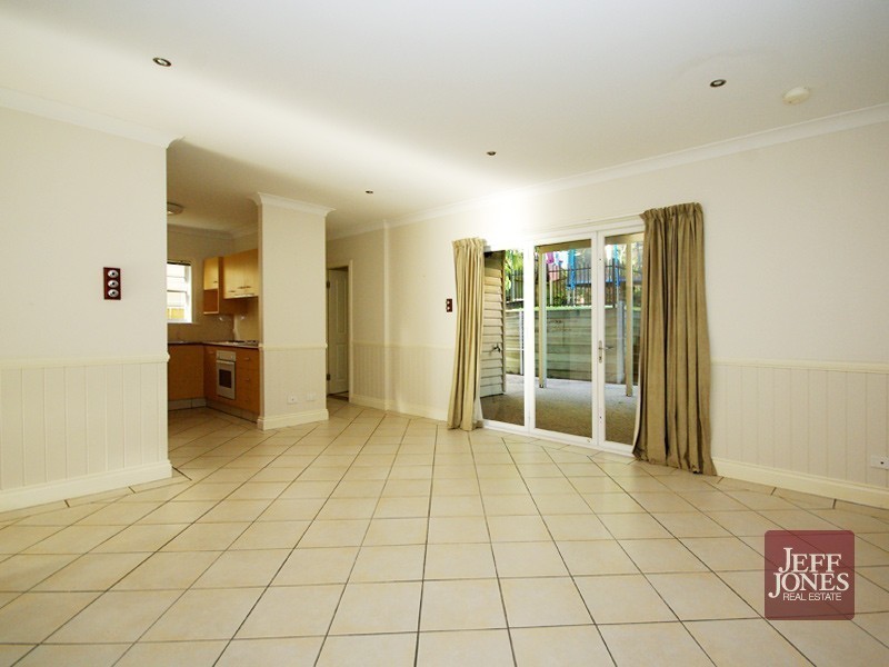 36B Brae Street, Coorparoo QLD 4151