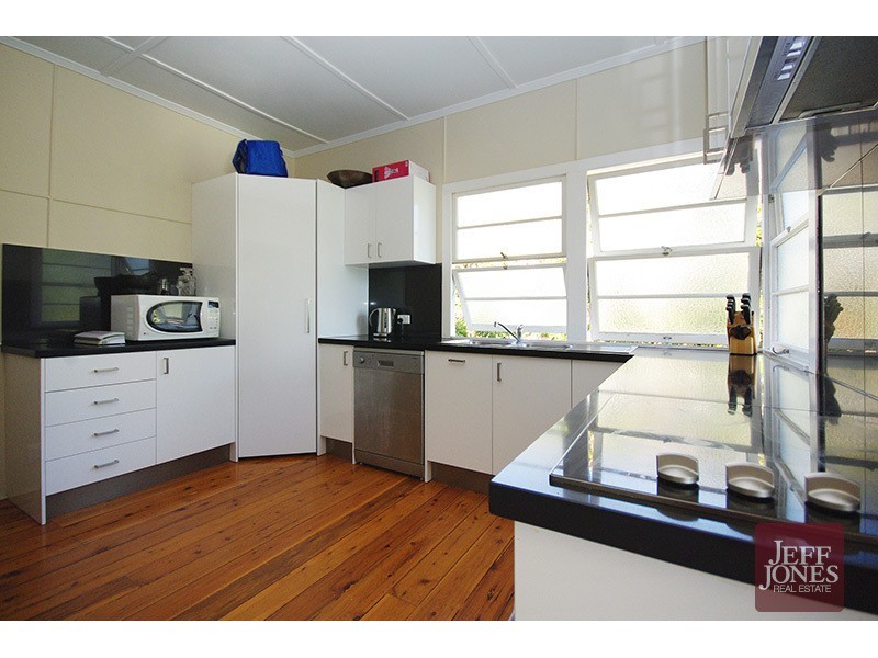 57 Warilda Street, Camp Hill QLD 4152