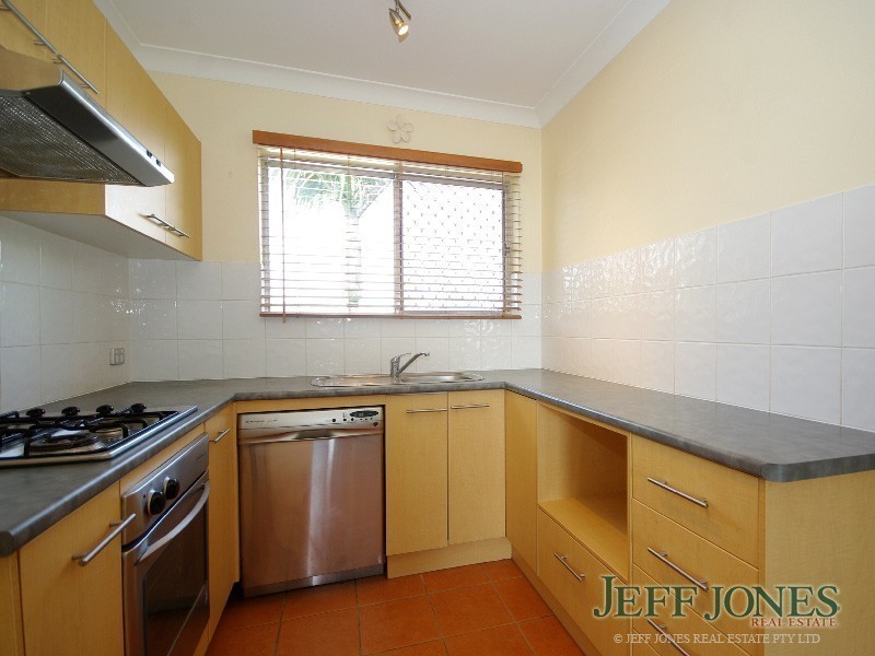 5/16 Ernest Street, Greenslopes QLD 4120