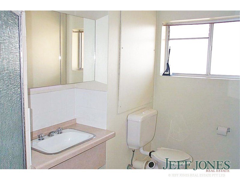 2/26 Brae Street, Coorparoo QLD 4151