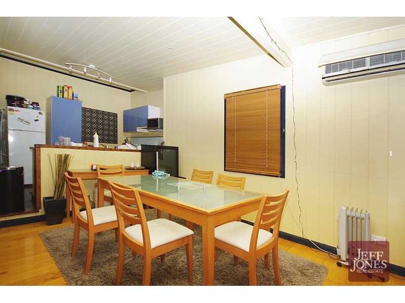 16 Sword Street, Woolloongabba QLD 4102