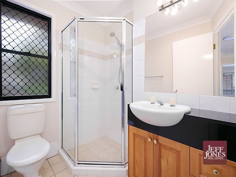 1/16 Venner Road, Annerley QLD 4103