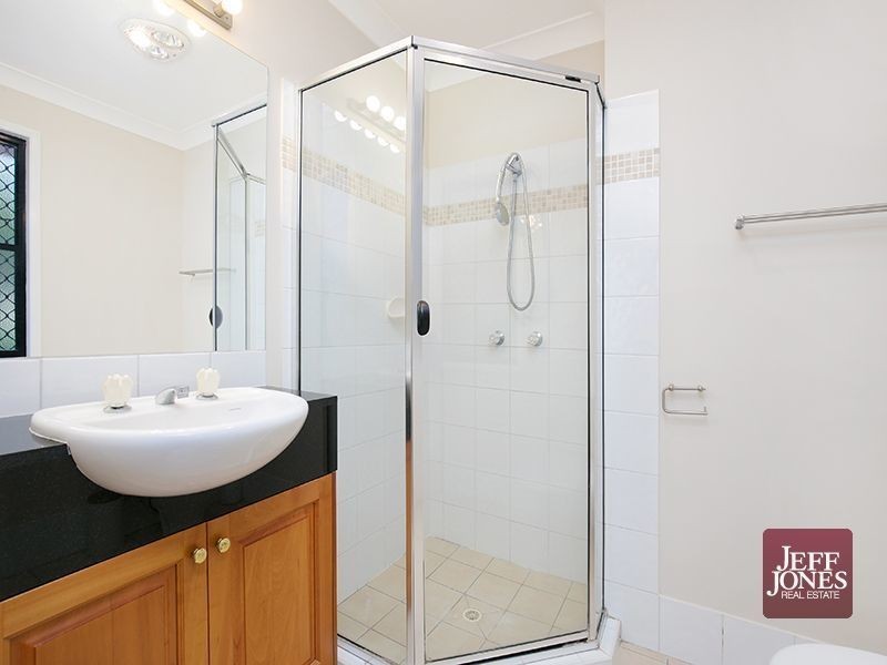 1/16 Venner Road, Annerley QLD 4103