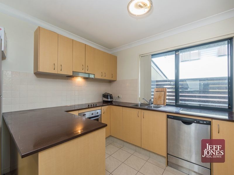 8/96 Marquis Street, Greenslopes QLD 4120