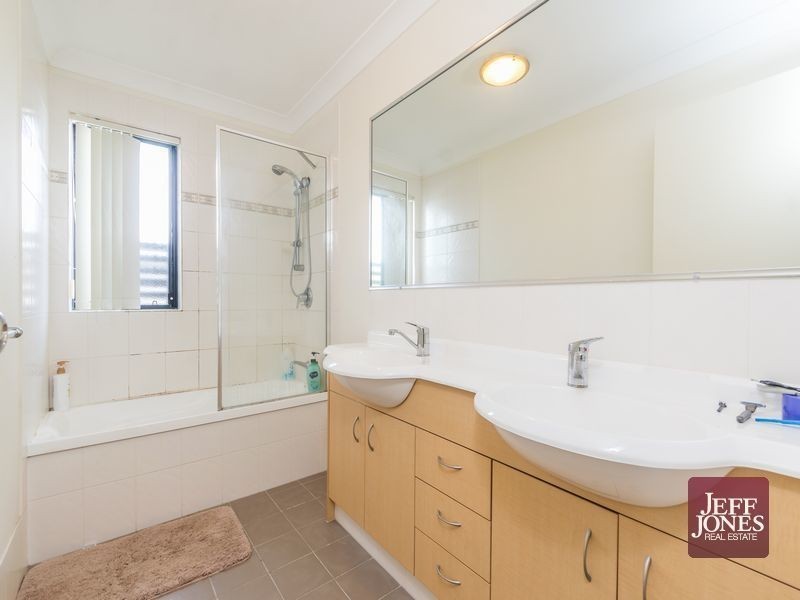 8/96 Marquis Street, Greenslopes QLD 4120