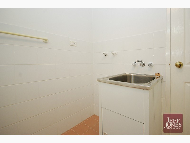 3/37 Ninth Avenue, Coorparoo QLD 4151