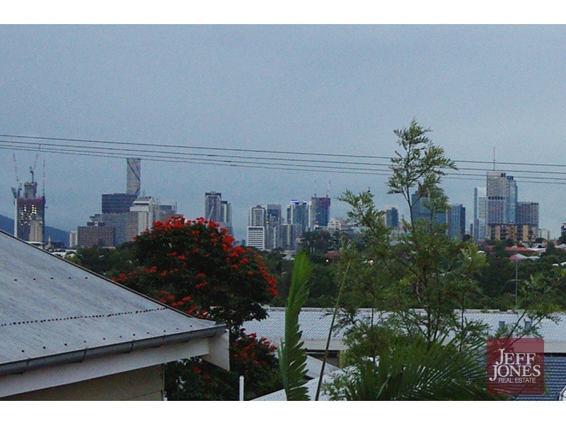 3/37 Ninth Avenue, Coorparoo QLD 4151