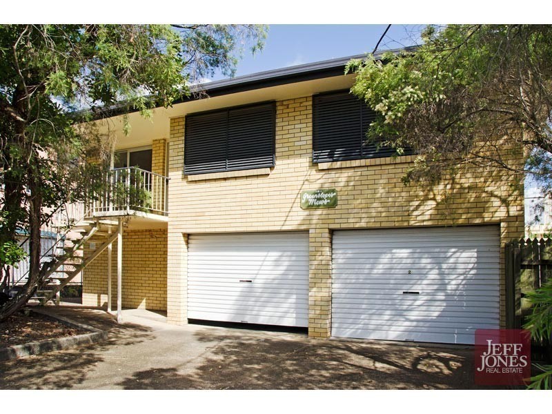 2/121 Old Cleveland Road, Greenslopes QLD 4120