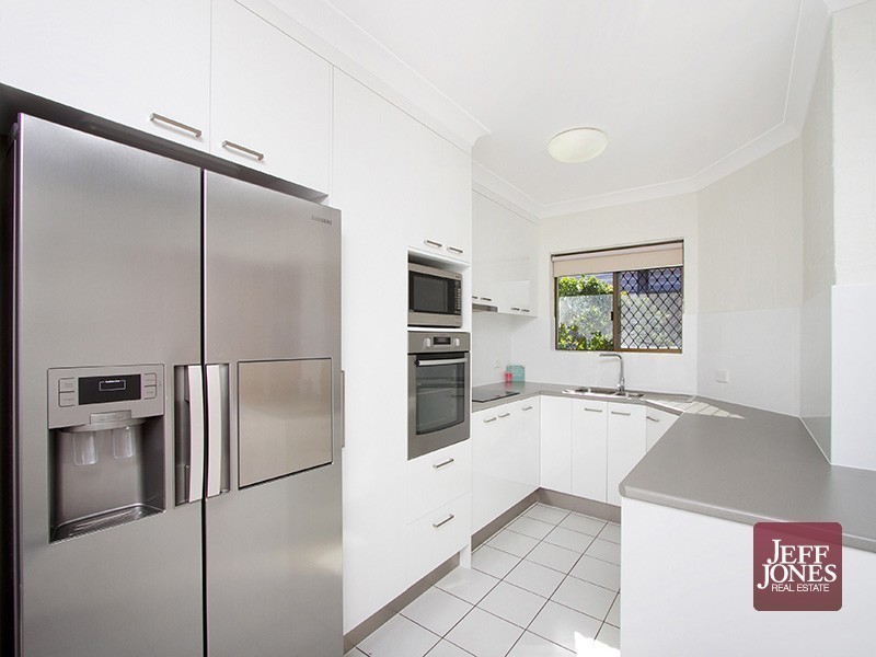 4/54 Douglas Street, Greenslopes QLD 4120